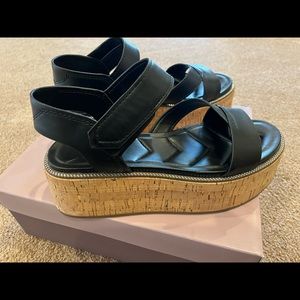 Franco Sarto “ozio” platform sandal